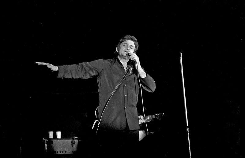 Country artist Johnny Cash performs live